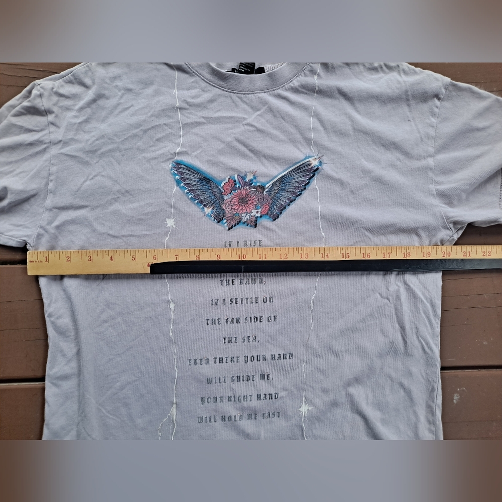 Forever 21 Gray Graphic Short Sleeve Tee - Picture 5 of 5